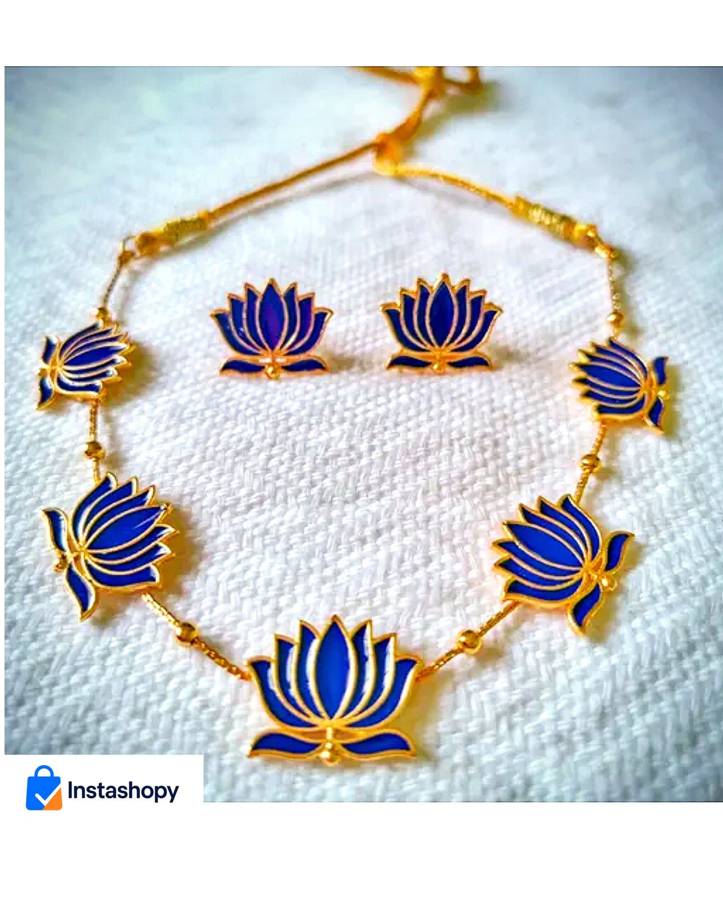 Elegant Lotus Design Necklace – Traditional Ethnic Jewelry